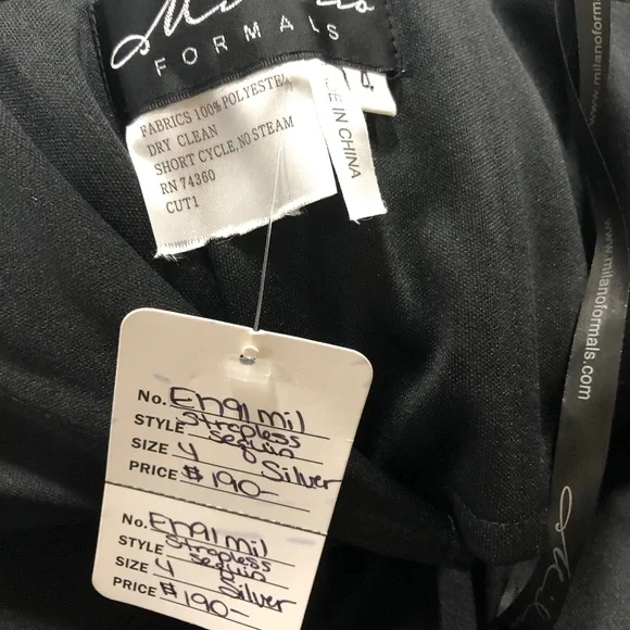 Strapless sequins - Picture 2 of 8